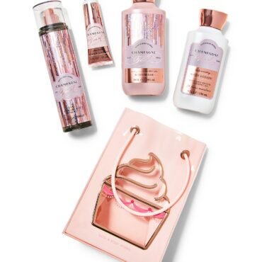 BATH AND BODY WORKS