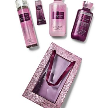 BATH AND BODY WORKS