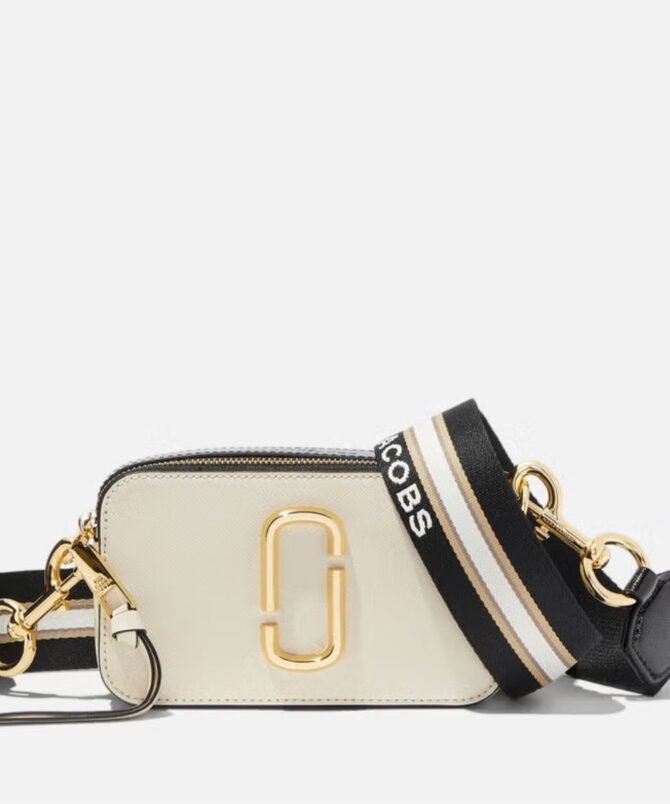 MARC JACOBS