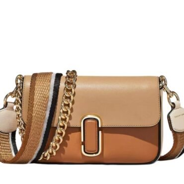 MARC JACOBS