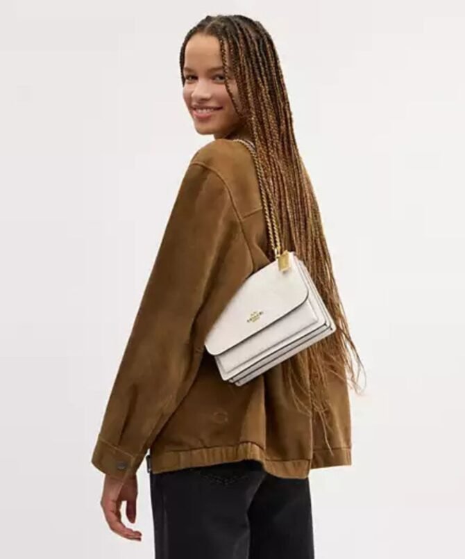 COACH - Image 3