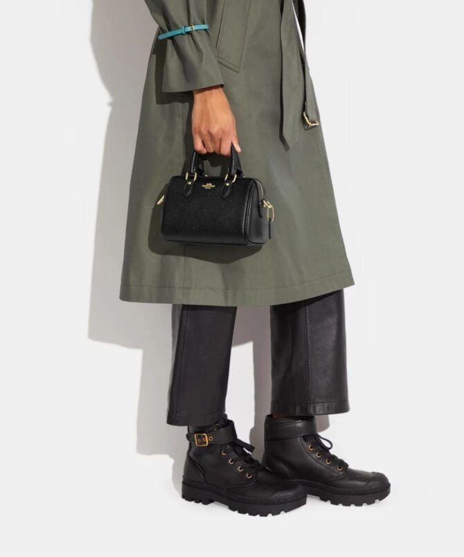 COACH - Image 3