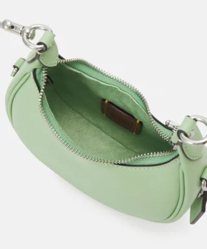 COACH - Image 3