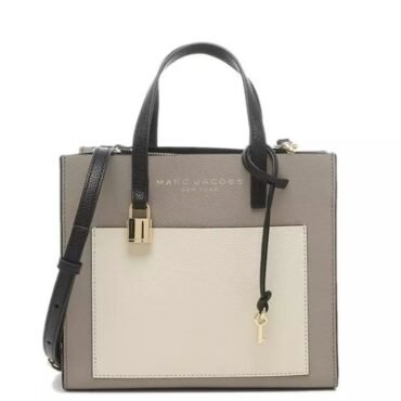 MARC JACOBS
