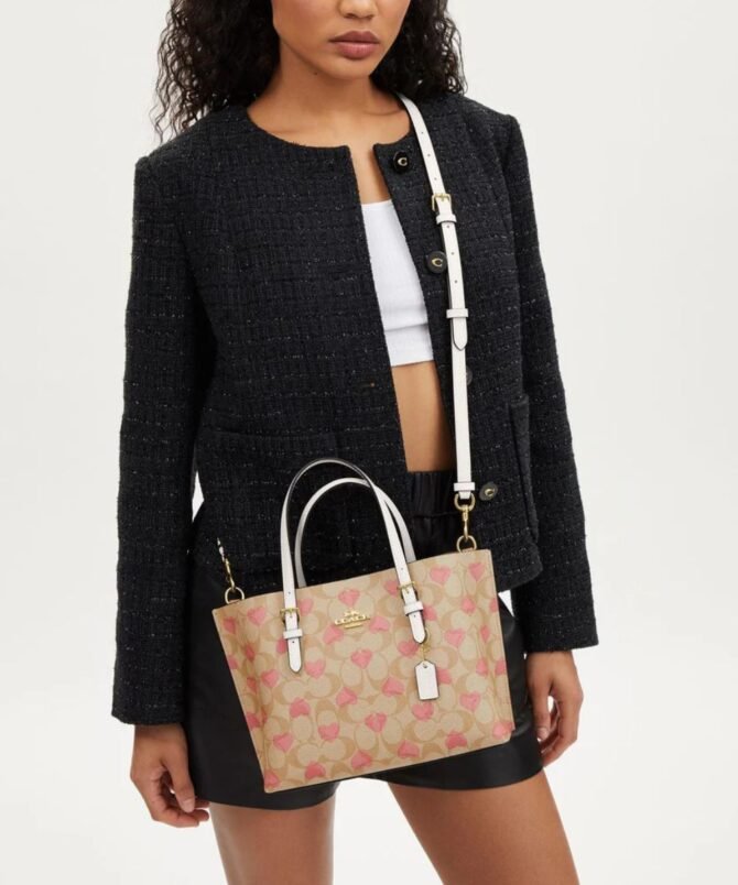 COACH - Image 2