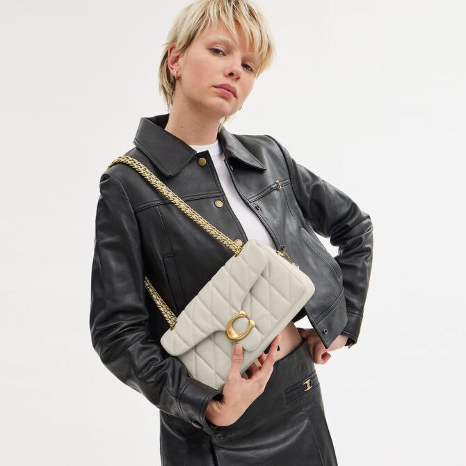 COACH - Image 2