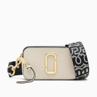 MARC JACOBS