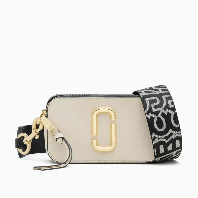 MARC JACOBS