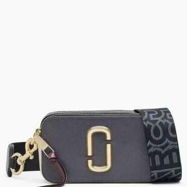 MARC JACOBS