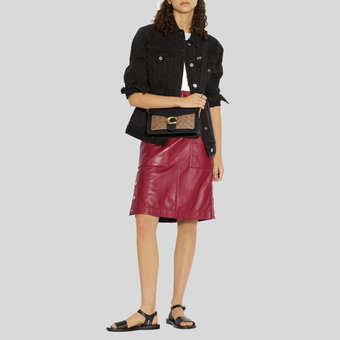 COACH - Image 2