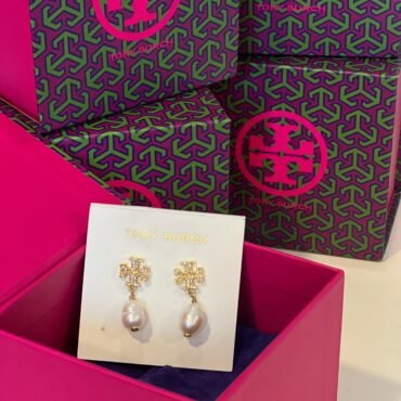 TORY BURCH