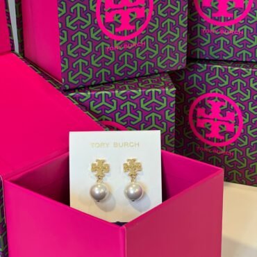 TORY BURCH