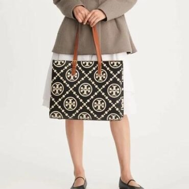 TORY BURCH